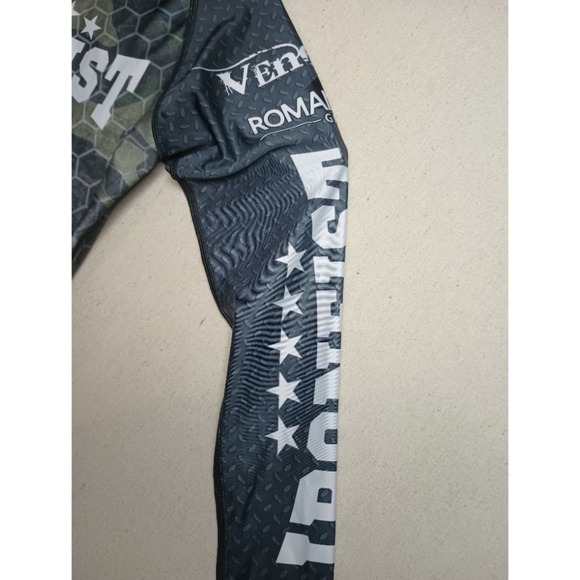 Ironfist Rash Guard Compression Shirt Long Sleeve Camo Gym Vendetta XS Camo G - Picture 4 of 9